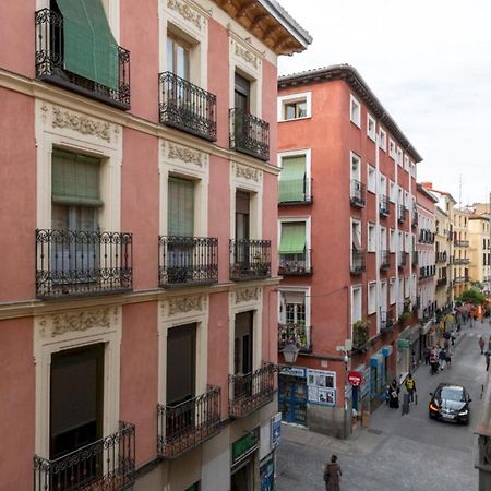 3 Bedrooms 1 Bathroom Furnished - Lavapies- Mintystay Madrid Extérieur photo
