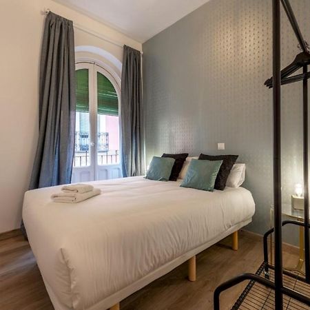 3 Bedrooms 1 Bathroom Furnished - Lavapies- Mintystay Madrid Extérieur photo